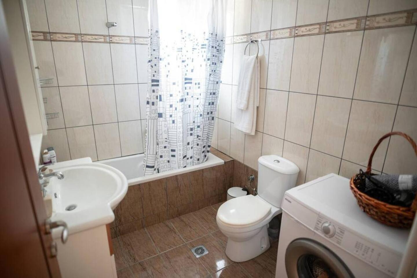 Oliva Apartments Nea Nea Makri Esterno foto